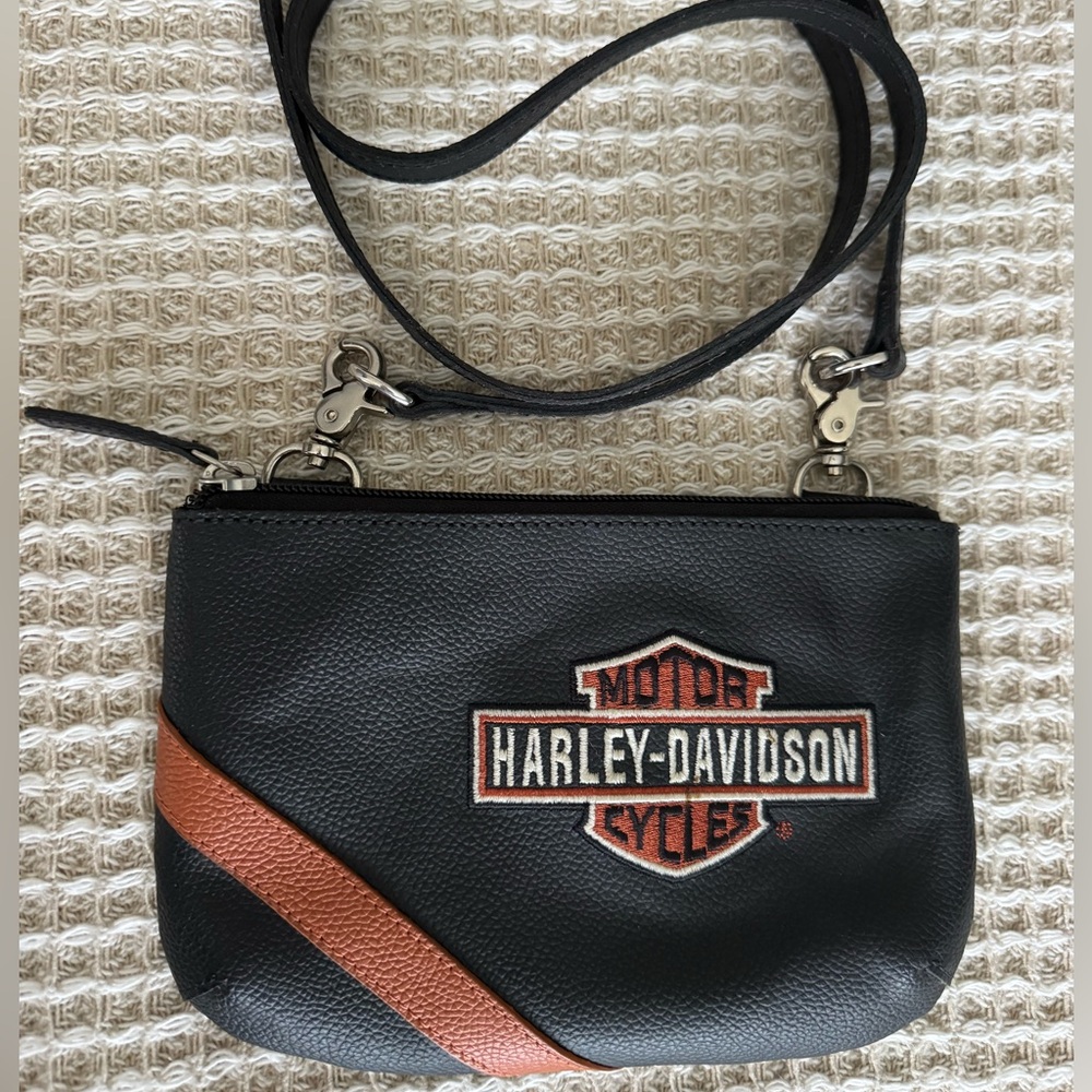 Harley-Davidson Black Belt Bag with Brown Accent